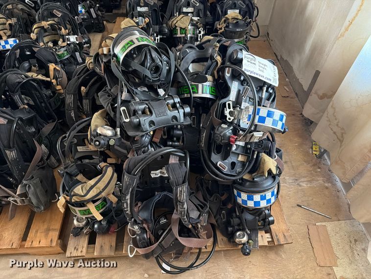image for item EF1334 MSA firefighting equipment