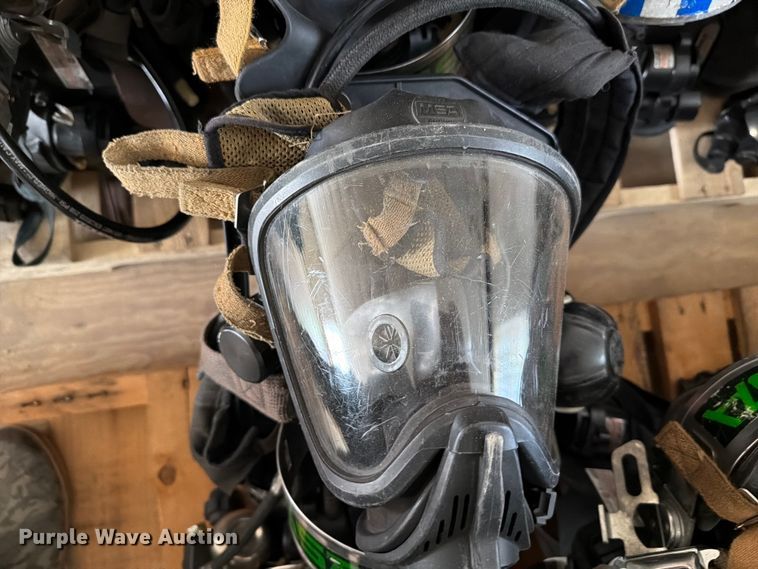 image for item EF1337 MSA firefighting equipment