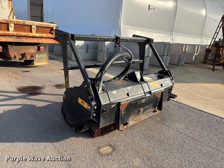 image for item EO4452 2022 Caterpillar HM418 skid steer mulcher