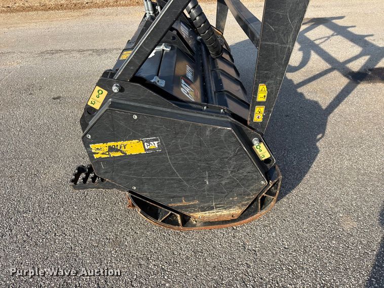 image for item EO4452 2022 Caterpillar HM418 skid steer mulcher