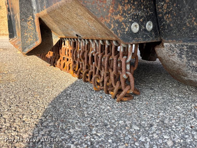 image for item EO4452 2022 Caterpillar HM418 skid steer mulcher