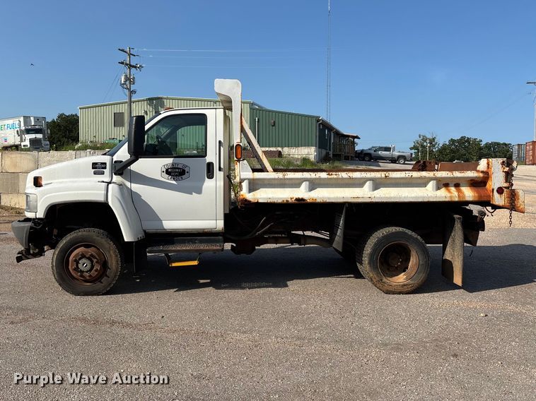 image for item EO4453 2008 Chevrolet C4500 dump truck