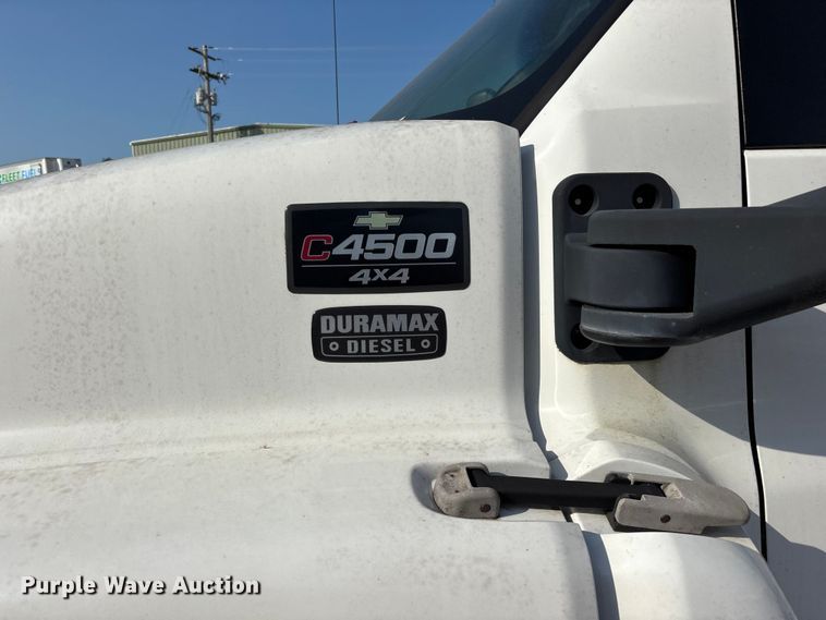 image for item EO4453 2008 Chevrolet C4500 dump truck