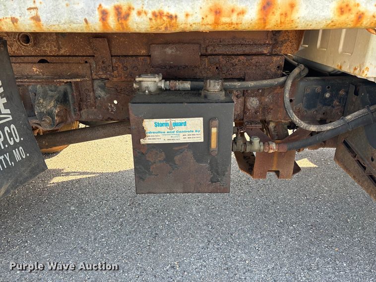 image for item EO4453 2008 Chevrolet C4500 dump truck