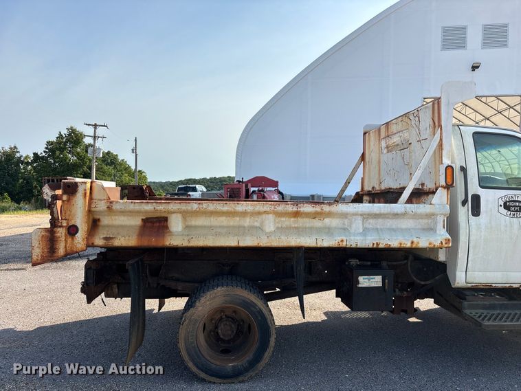 image for item EO4453 2008 Chevrolet C4500 dump truck