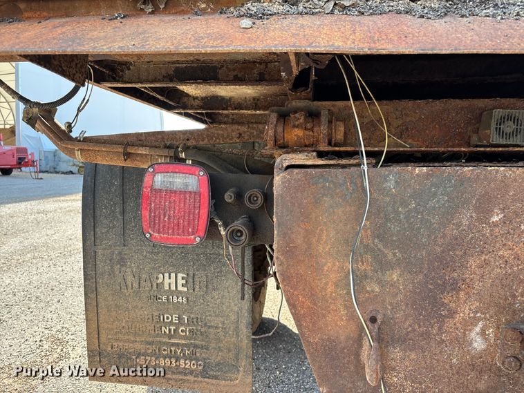 image for item EO4453 2008 Chevrolet C4500 dump truck