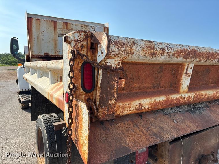 image for item EO4453 2008 Chevrolet C4500 dump truck