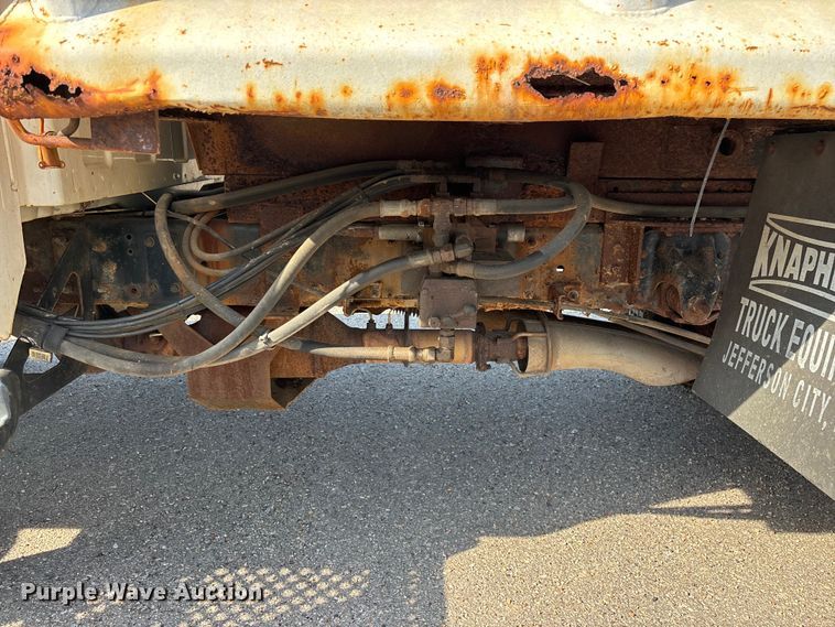 image for item EO4453 2008 Chevrolet C4500 dump truck