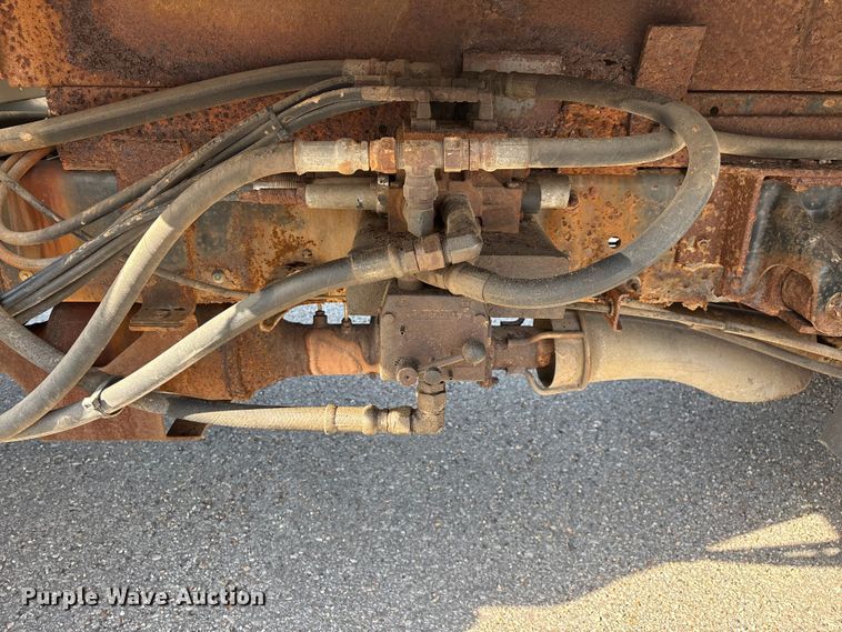 image for item EO4453 2008 Chevrolet C4500 dump truck