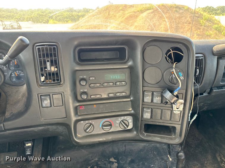 image for item EO4453 2008 Chevrolet C4500 dump truck
