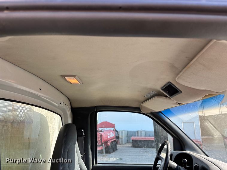 image for item EO4453 2008 Chevrolet C4500 dump truck