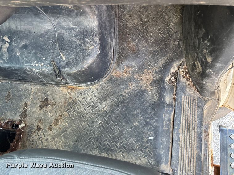 image for item EO4453 2008 Chevrolet C4500 dump truck