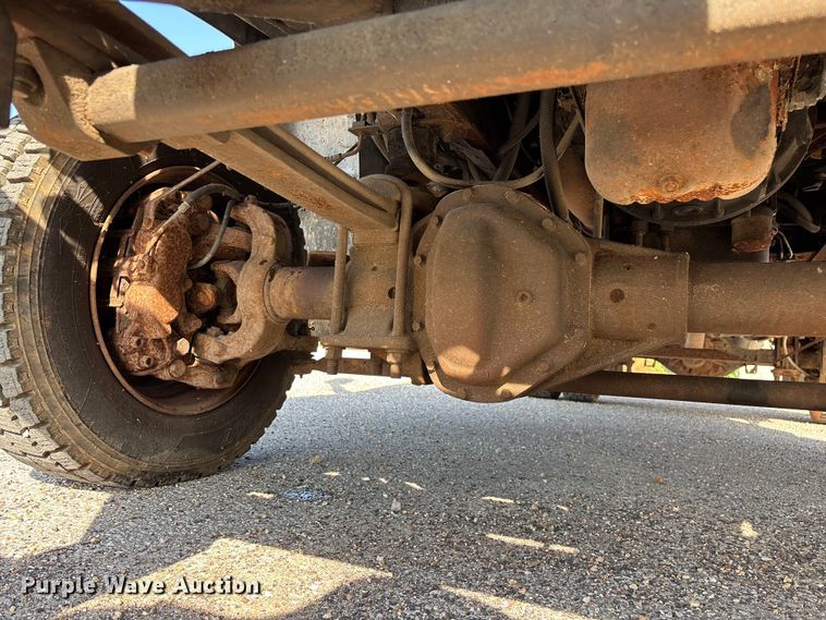 image for item EO4453 2008 Chevrolet C4500 dump truck