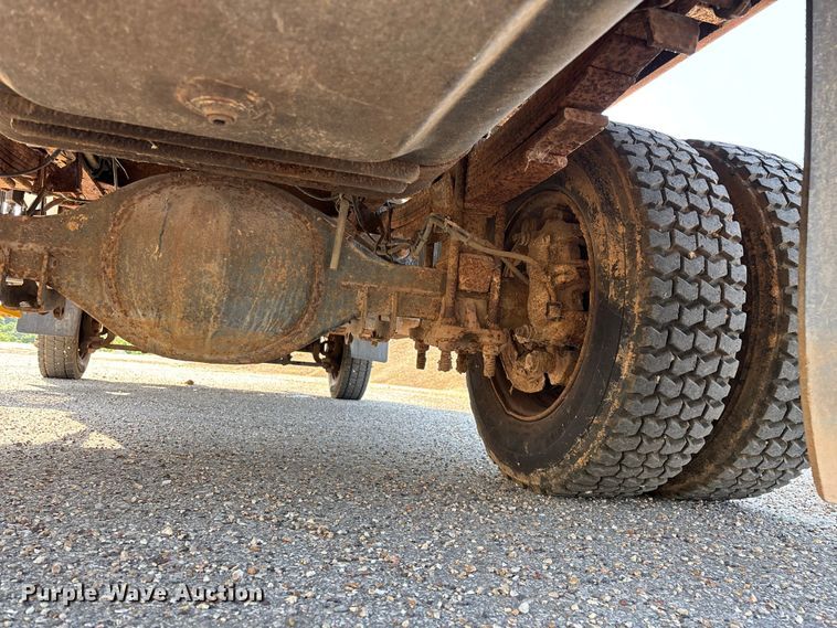 image for item EO4453 2008 Chevrolet C4500 dump truck