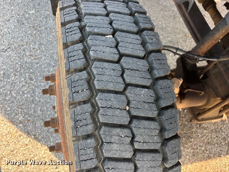 image for item EO4453 2008 Chevrolet C4500 dump truck