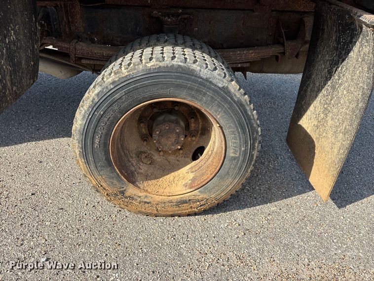 image for item EO4453 2008 Chevrolet C4500 dump truck