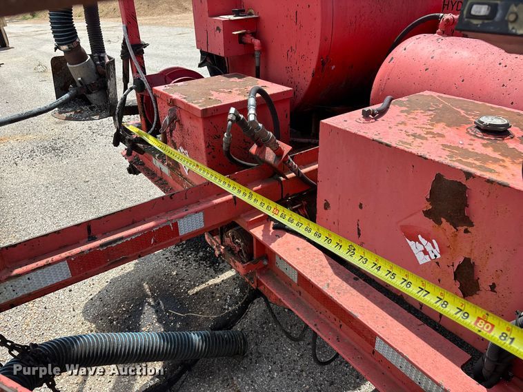 image for item EO4459 2002 Crafco Magnum pothole patcher
