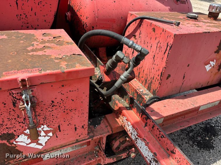 image for item EO4459 2002 Crafco Magnum pothole patcher
