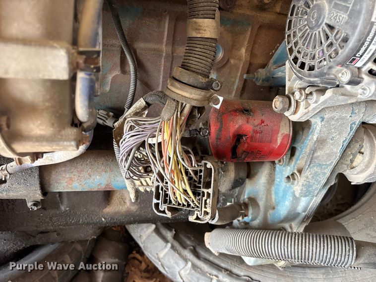 image for item EO4460 International DT466 engine