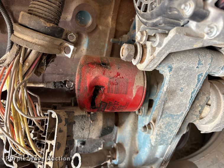 image for item EO4460 International DT466 engine
