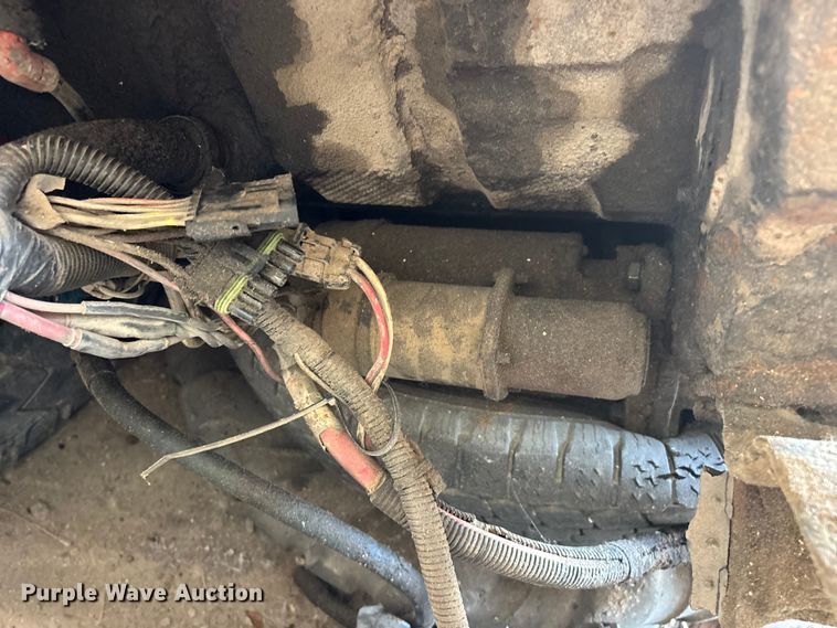 image for item EO4460 International DT466 engine