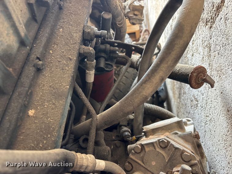 image for item EO4460 International DT466 engine