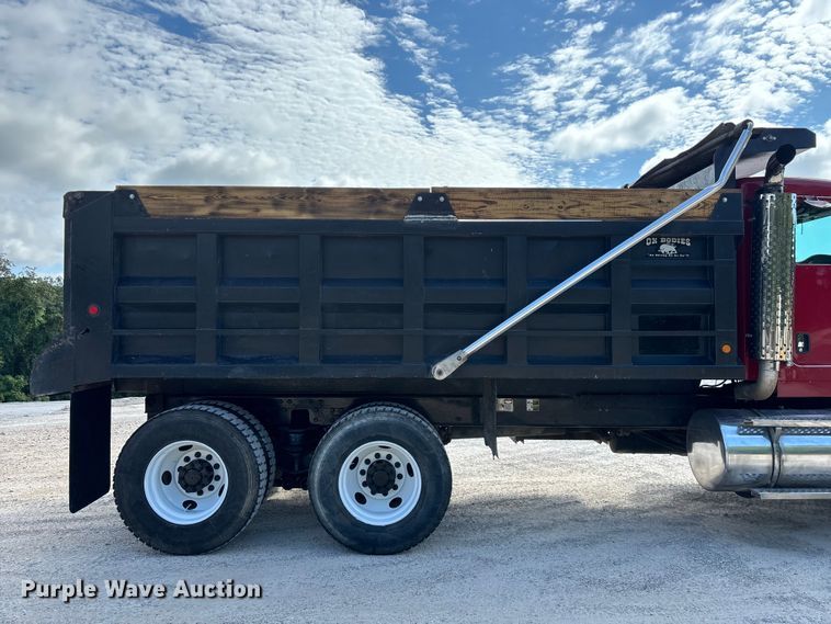 2007 Kenworth T800