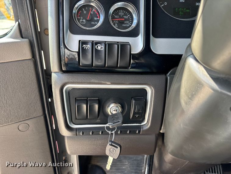 2007 Kenworth T800