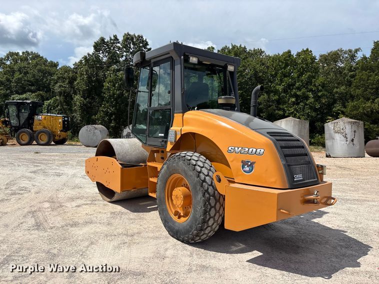 image for item EO4467 2013 Case SV208 single drum vibratory roller