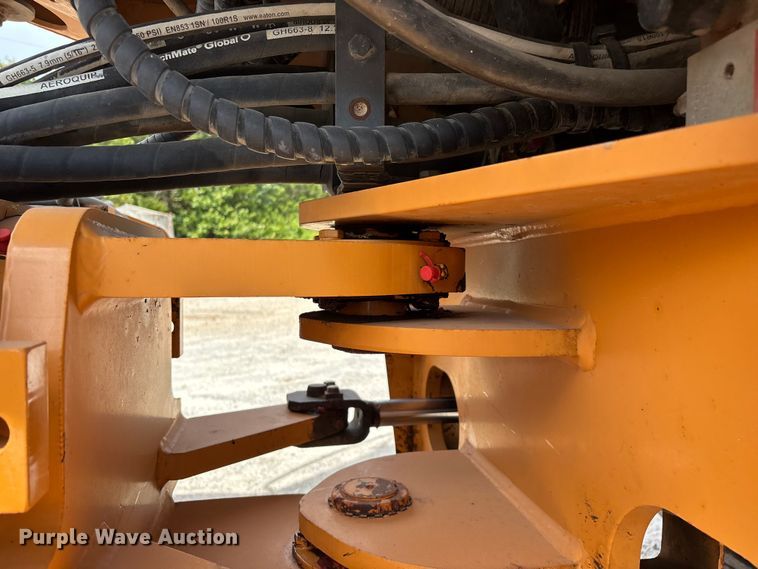 image for item EO4467 2013 Case SV208 single drum vibratory roller