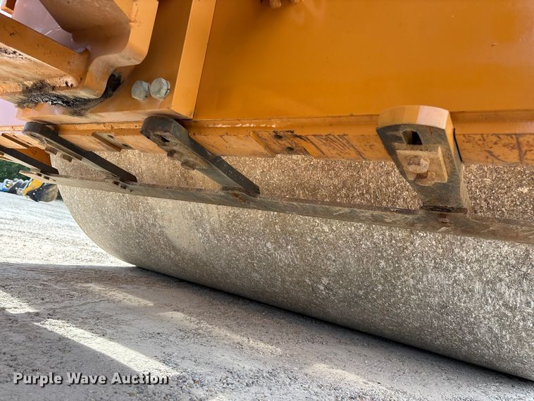 image for item EO4467 2013 Case SV208 single drum vibratory roller