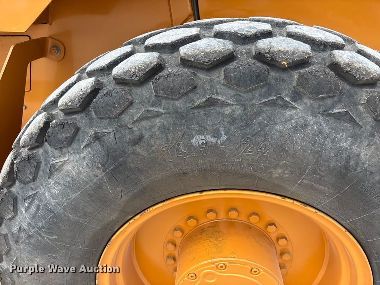 image for item EO4467 2013 Case SV208 single drum vibratory roller