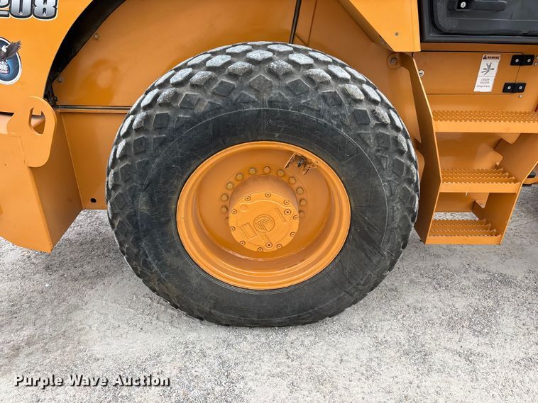 image for item EO4467 2013 Case SV208 single drum vibratory roller