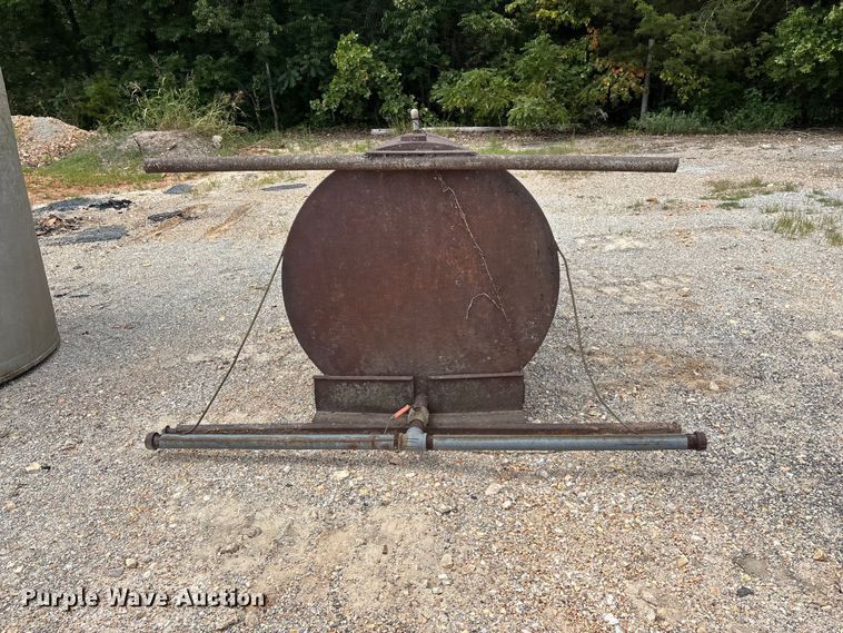 image for item EO4468 Tank