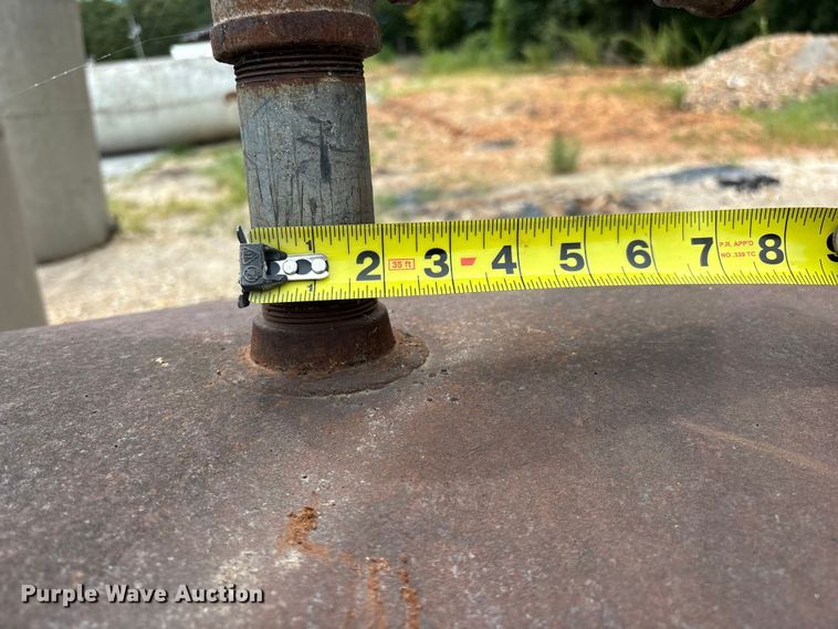 image for item EO4468 Tank