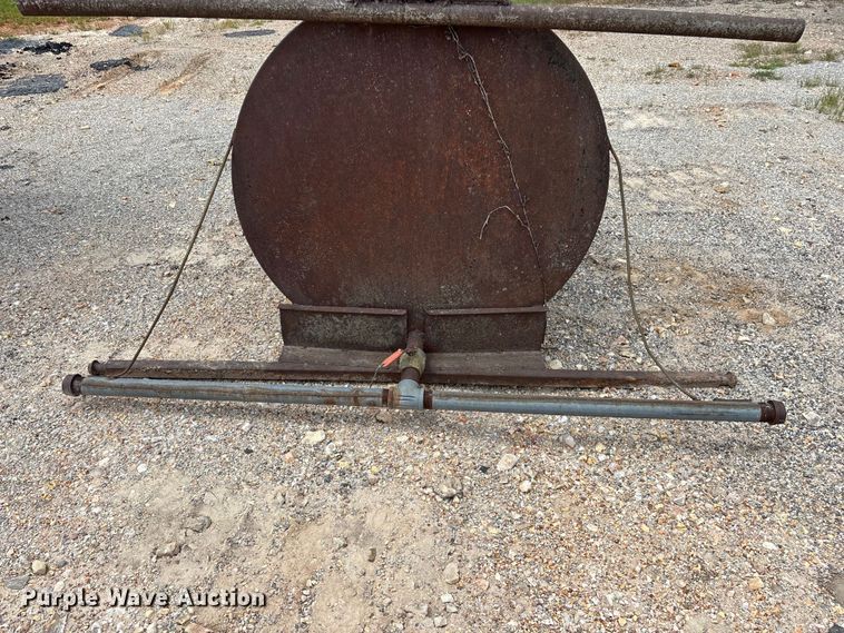 image for item EO4468 Tank