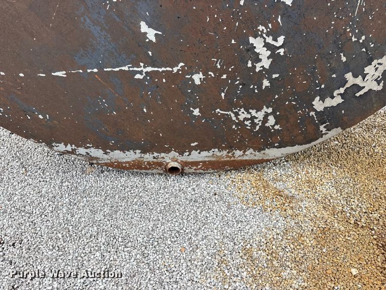image for item EO4471 Tank