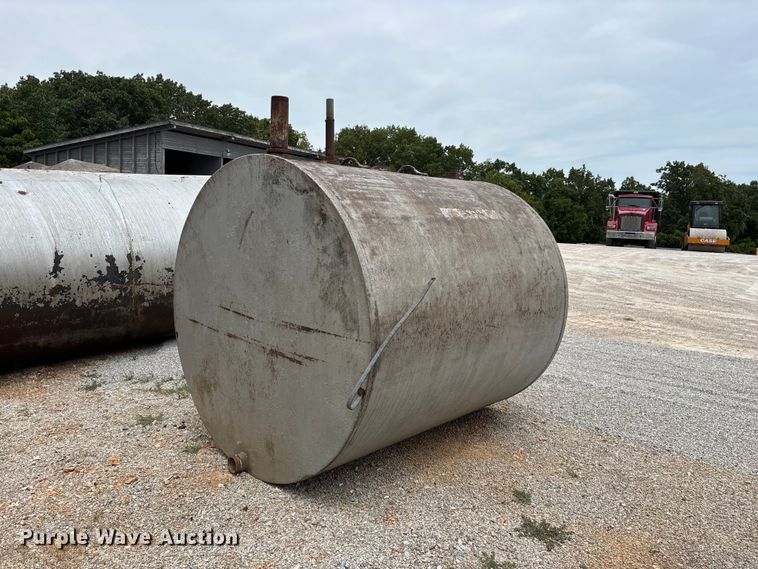 image for item EO4472 Tank