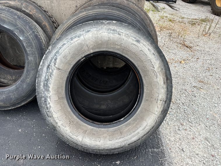 image for item EO4474 Tires