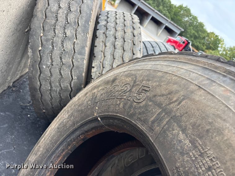 image for item EO4474 Tires