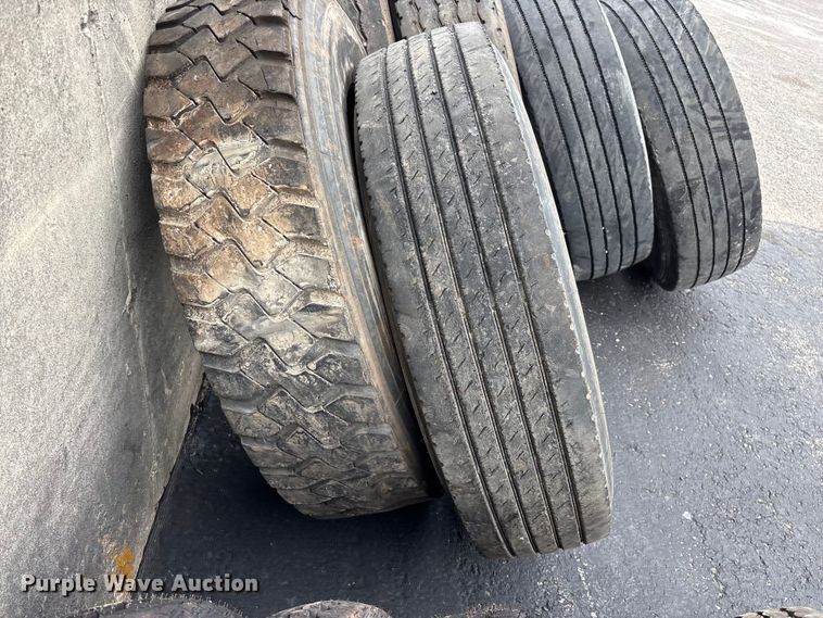 image for item EO4474 Tires