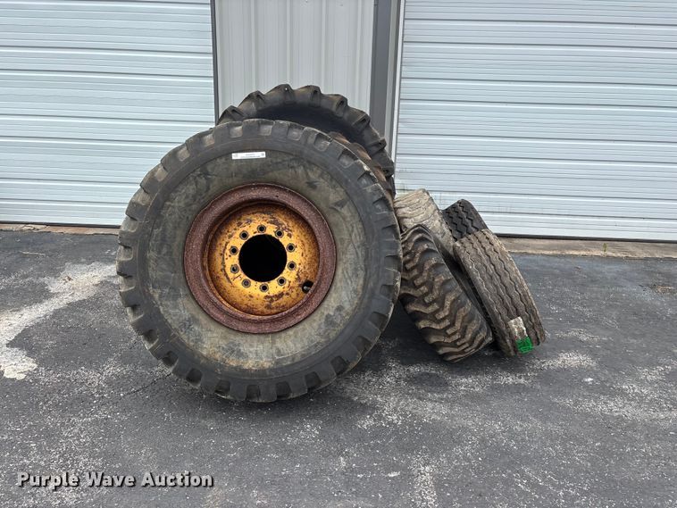 image for item EO4475 Tires and wheels