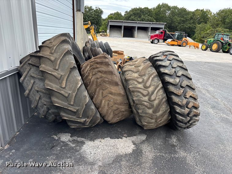 image for item EO4475 Tires and wheels