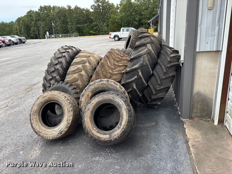 image for item EO4475 Tires and wheels