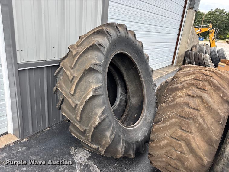 image for item EO4475 Tires and wheels