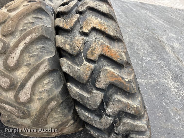 image for item EO4475 Tires and wheels