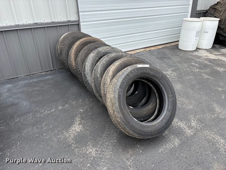 image for item EO4476 Tires