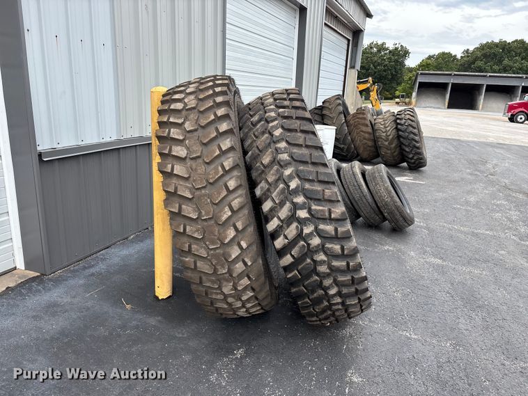 image for item EO4477 Alliance Multiuse 550 Radial tires