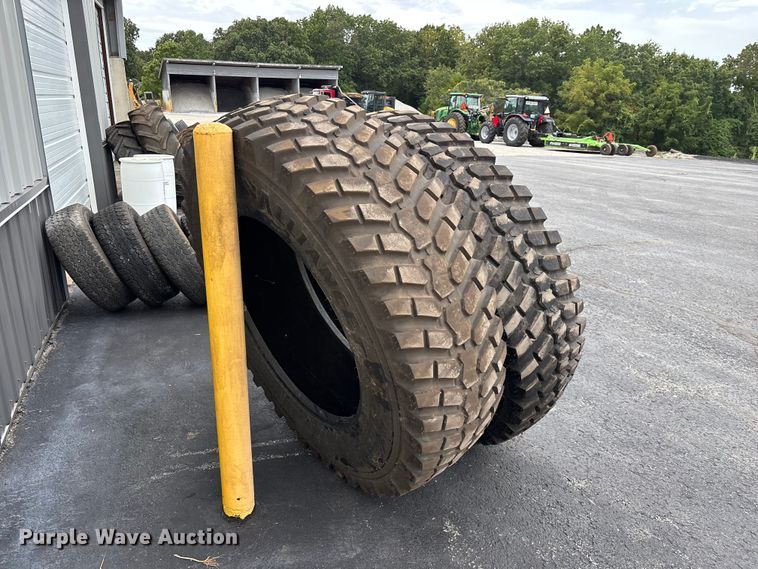image for item EO4477 Alliance Multiuse 550 Radial tires