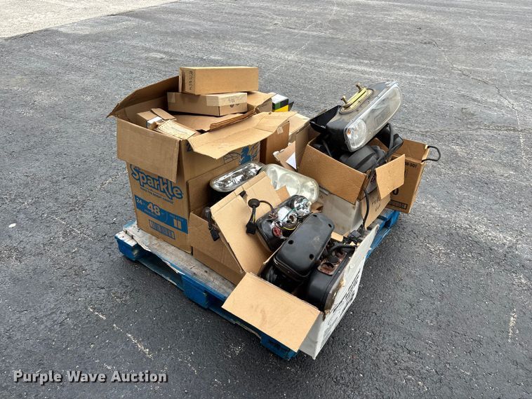 image for item EO4478 Truck parts